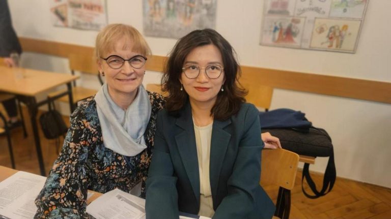 Cudownych pięć lat przy tablicy na Beiwaiu – z pekińskich wspomnień