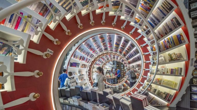 Czy w najpiękniejszej księgarni w Pekinie są książki polskich autorów?