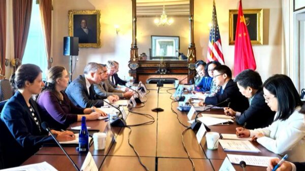 Chiny i USA rozmawiają o polityce makroekonomicznej
