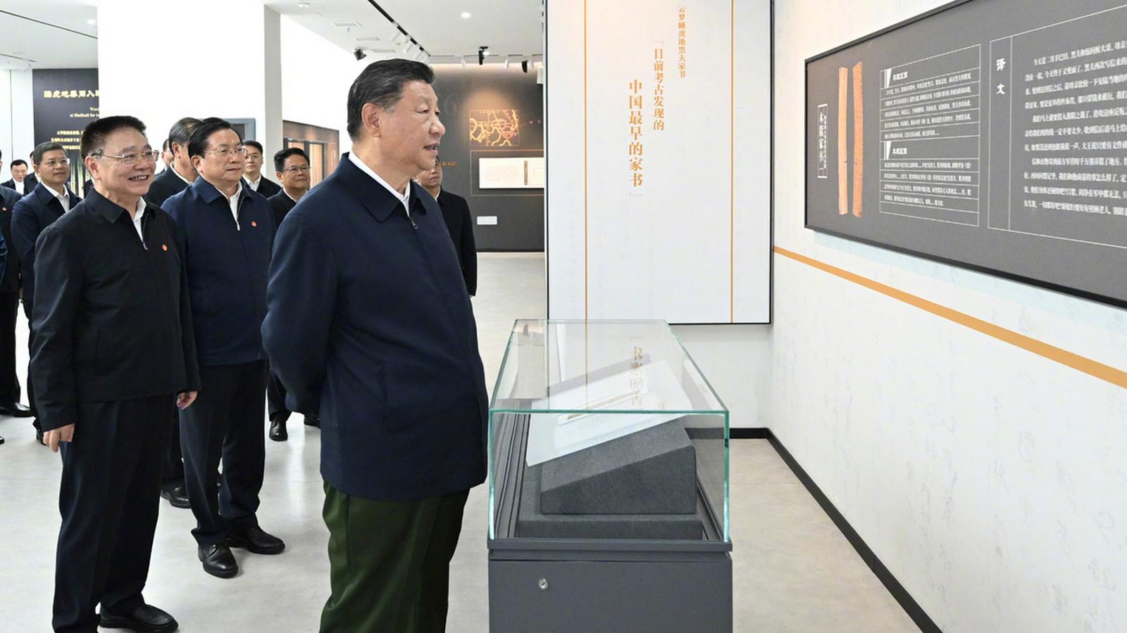 Xi Jinping: Pielęgnujmy starożytne zwoje bambusowe jako dowód historii