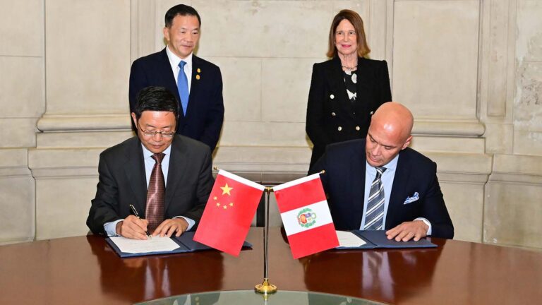 CMG i Grupa El Comercio z Peru pogłębiają współpracę