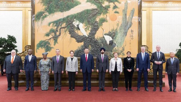 Xi Jinping spotkał się z liderami międzynarodowych organizacji gospodarczych