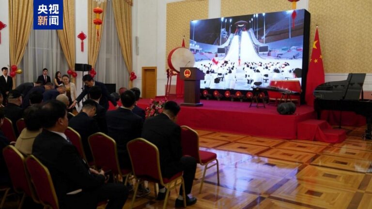 Film promocyjny Gali święta Wiosny CMG został wyświetlony w Ambasadzie Chin w Polsce