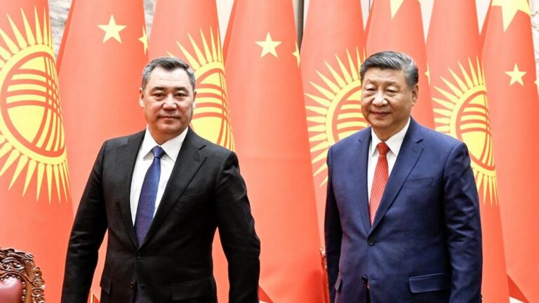 Rozmowy Xi Jinpinga z prezydentem Kirgistanu