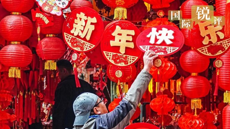 Komentarz: Święto Wiosny było dobrym początkiem dla chińskiej gospodarki w Roku Węża