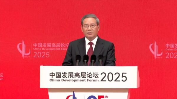 Premier Li Qiang obiecuje większy dostęp do rynku dla zagranicznych inwestorów