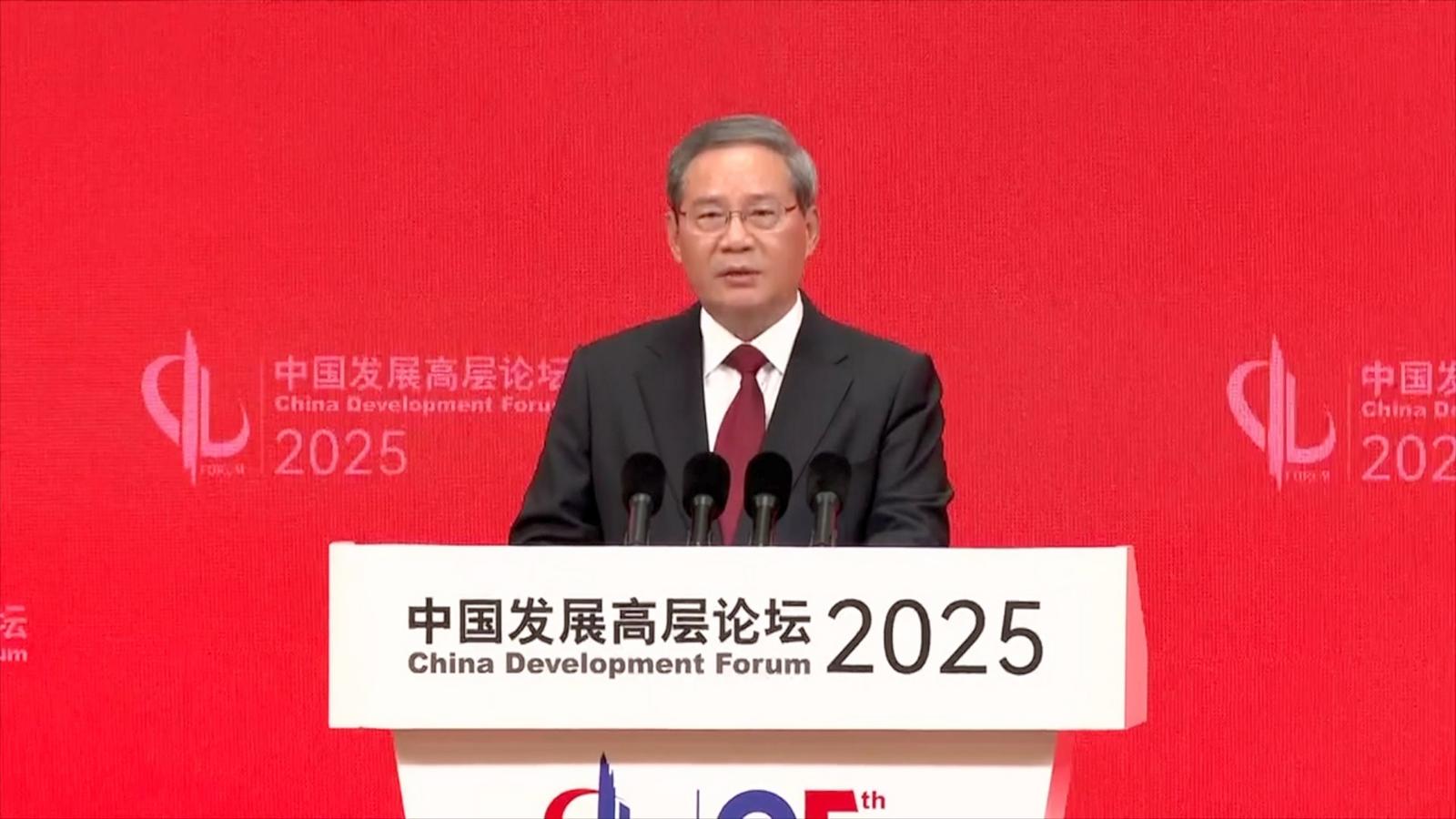 Premier Li Qiang obiecuje większy dostęp do rynku dla zagranicznych inwestorów