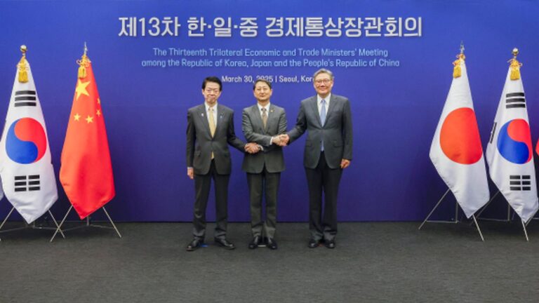 Chiny, Japonia i Korea Płd. wzmacniają współpracę handlową