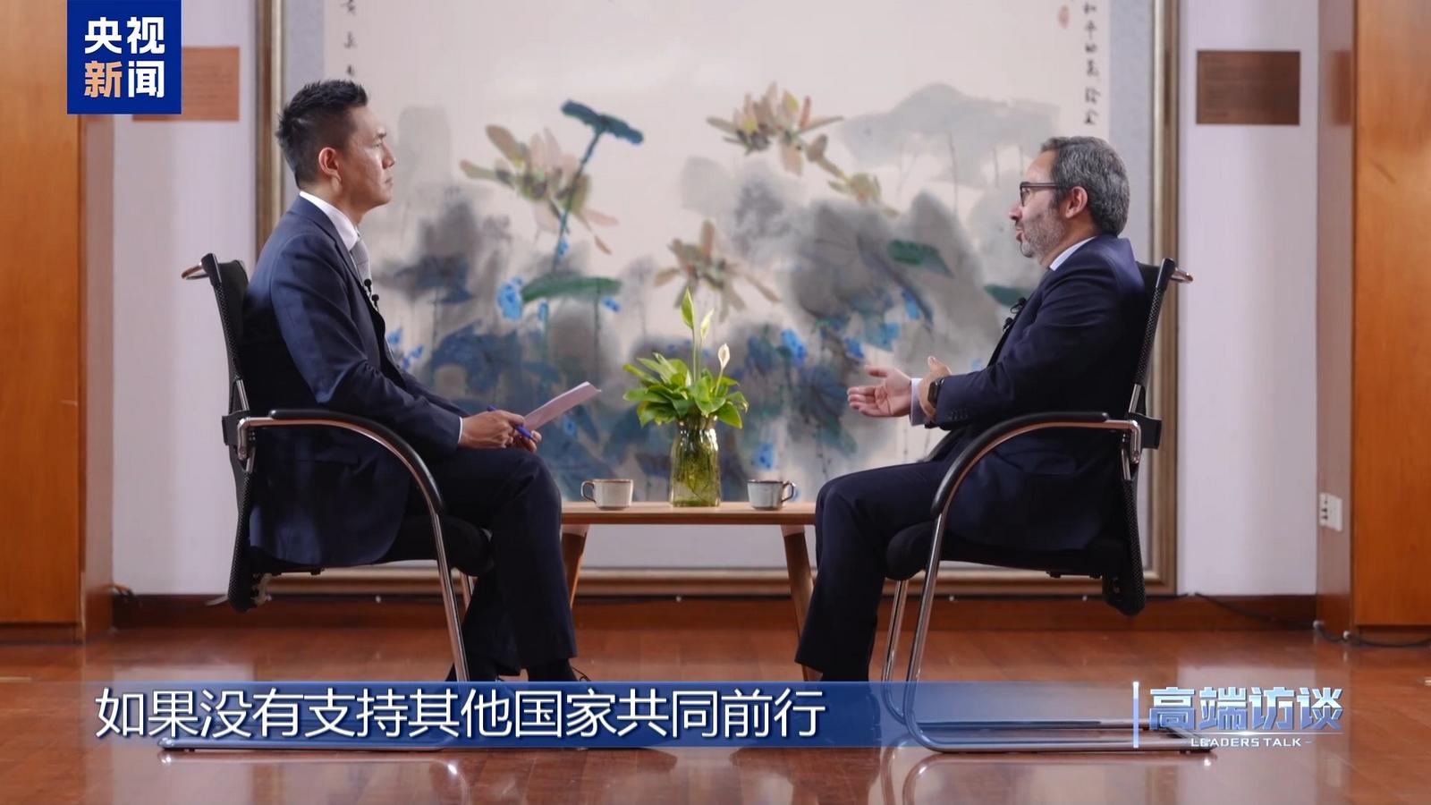 Dyrektor wykonawczy Biura Narodów Zjednoczonych ds. Obsługi Projektów wysoko ocenił wkład Chin w zrównoważony rozwój i zieloną transformację