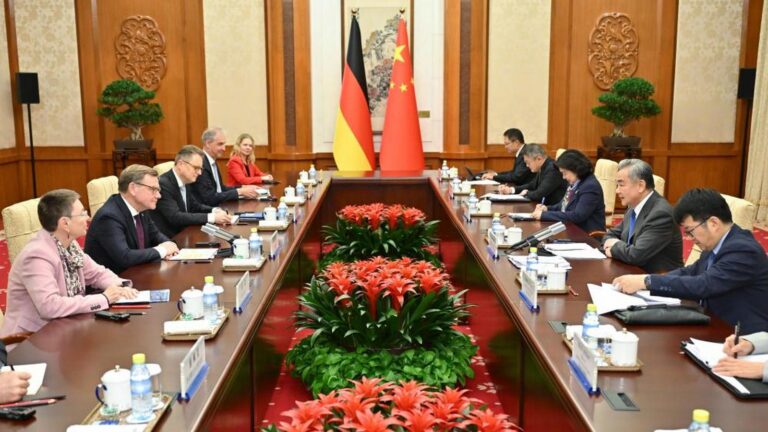 Wang Yi o statusie Tajwanu